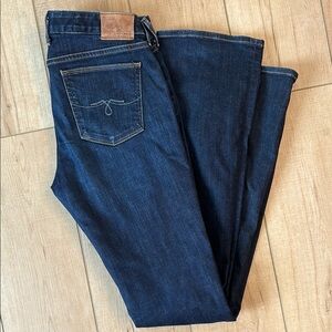 Lucky Brand Lolita Boot jeans 28/6 long